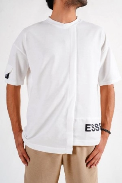 Essentials asimetrik modelli Oversize Bisiklet Yaka Tişört